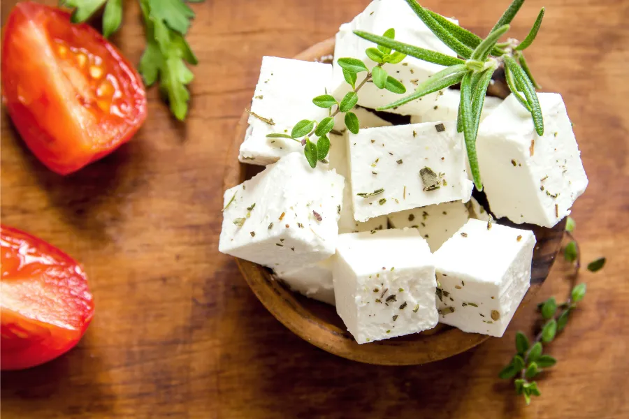 feta cheese with tomato